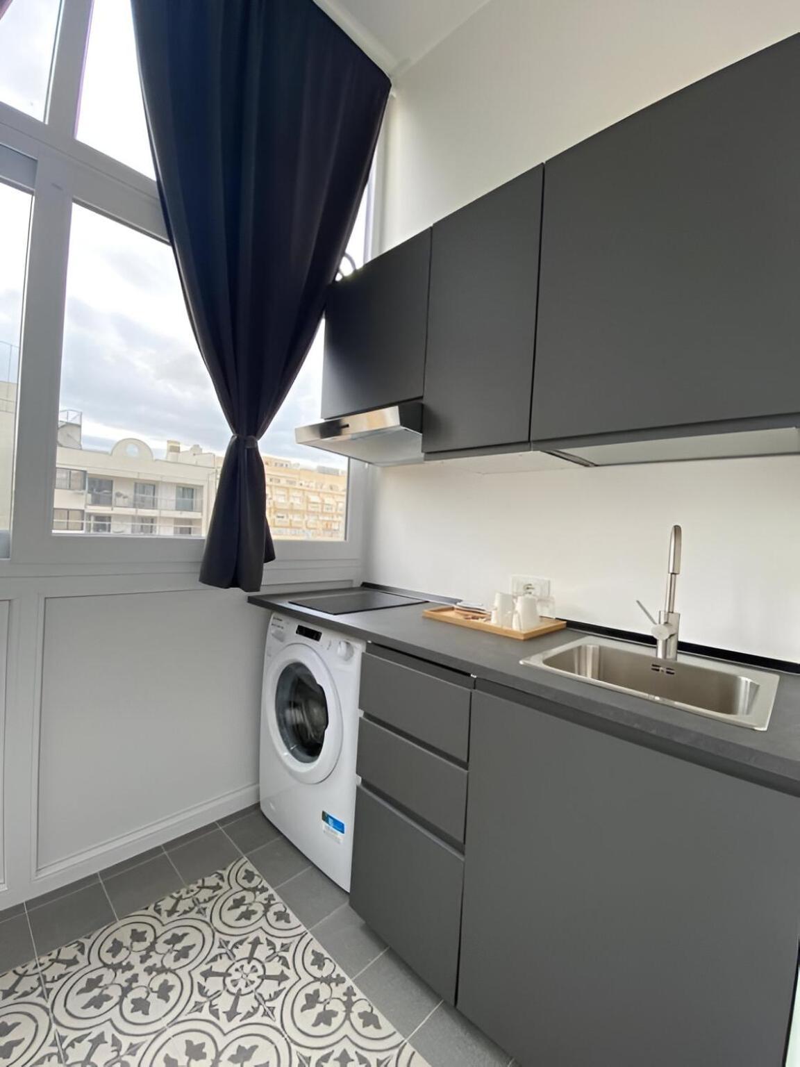 Bari Landlord 242 - Central Station Apartments Eksteriør bilde